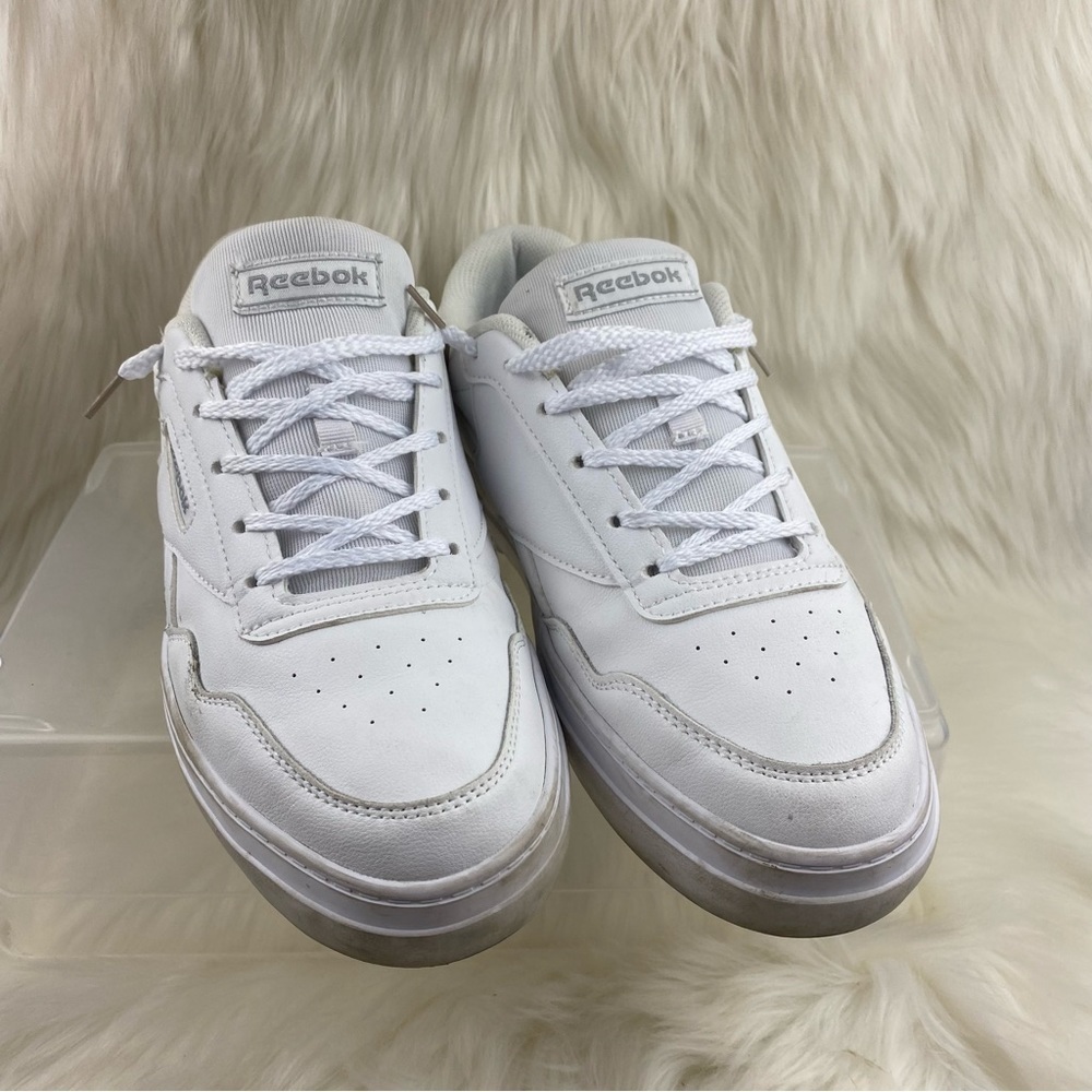 REEBOK WOMAN COURT ADVANCE BOLD CLUB MEMT SNEAKERS SIZE 8